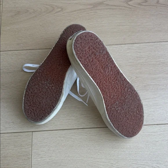 Superga Women's Classic White Lace-Up Sneakers - Picture 4 of 4